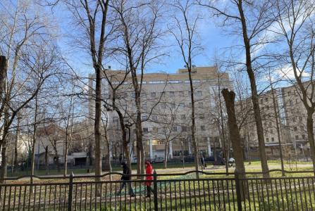 Москва, ул Усачёва, 33 стр 1. Фото № 3