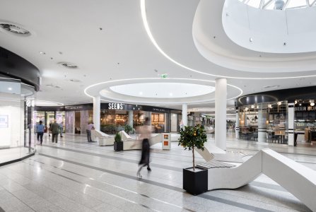 Москва 2 км от МКАД, ш Киевское, д. 6 c 1. Фото № 1