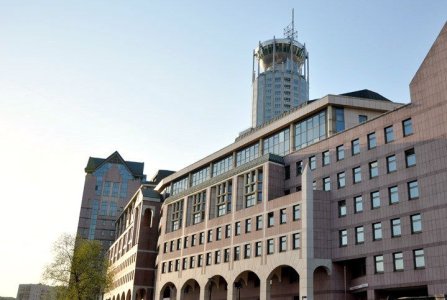 Москва, наб Космодамианская, 52 стр 2. Фото № 1