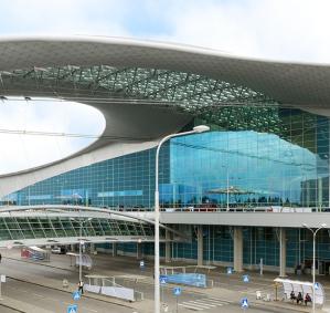 До аэропорта Шереметьево 20 минут 