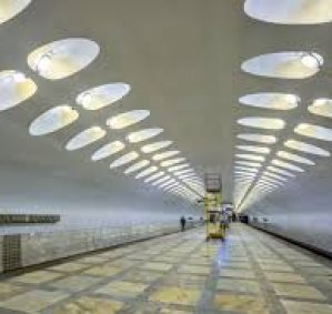 Метро «Нахимовский проспект» 7 минут пешком