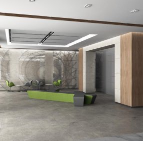 Высота потолков: 3,2–3,5 м.