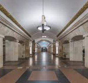 Метро «Курская» 7 минут пешком