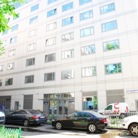 Панорамные окна с тройным остеклением (шумоизоляция до 42 дБ)