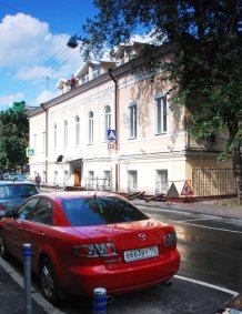 Наземная парковка