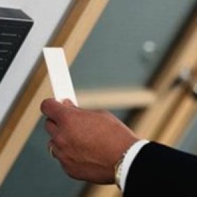 Пропускная система с электронными картами