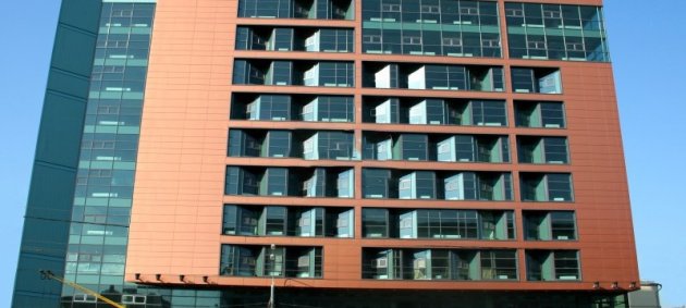 Современный дизайн с панорамным остеклением