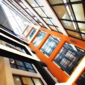 Скоростные лифты