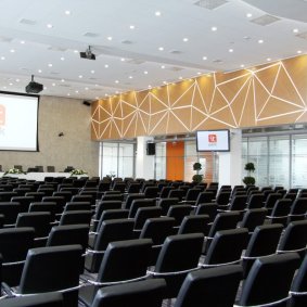 Конференц-центр на 100 человек