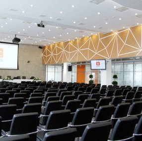 Конференц-центр на 100 человек