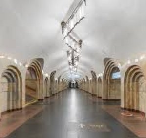 Метро «Добрынинская» 5 минут пешком