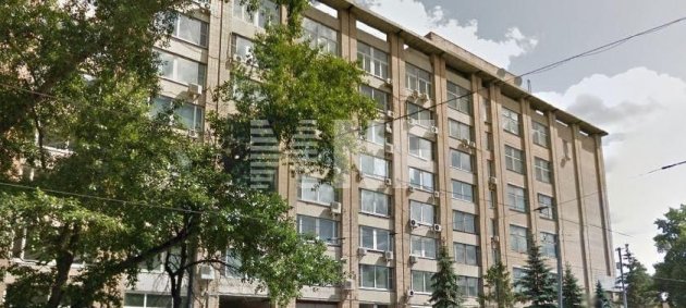 Высота потолков 2,7–3 м