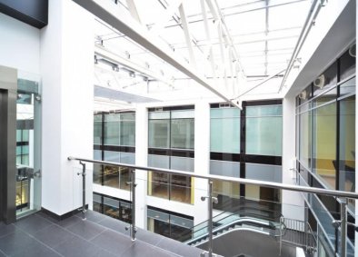 Высота потолков: 2,9–3,3 м