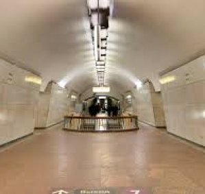 Метро «Лубянка» 5 минут пешком