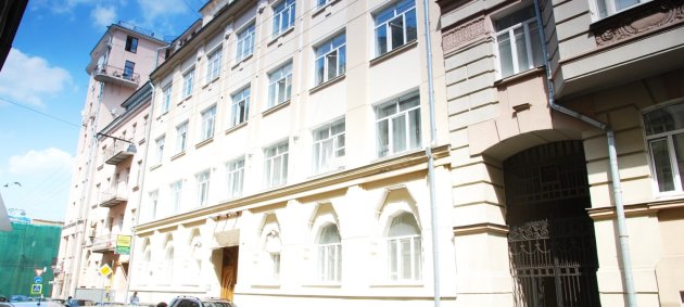 Панорамные окна с видами на город