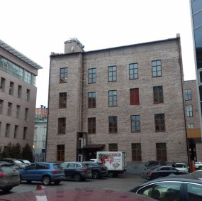 парковка 200  мест