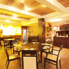 Фуд-корт с бизнес-ланчами