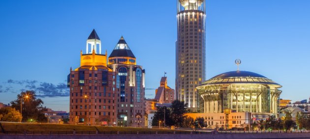 Панорамные виды на Москву-реку, Кремль