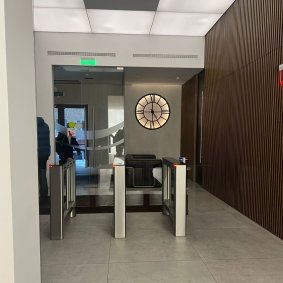 Пропускная система с биометрией