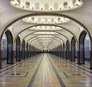 Метро «Маяковская»  2 минуты пешком