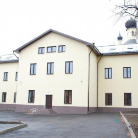 Панорамные окна с естественным освещением