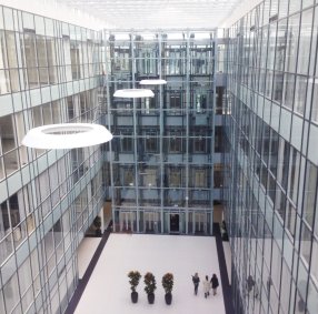 Скоростные лифты