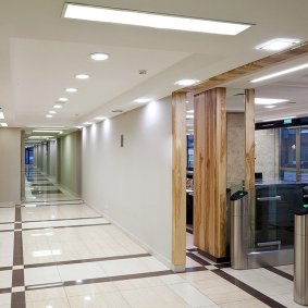 Высота потолков: 3,5–4,2 м