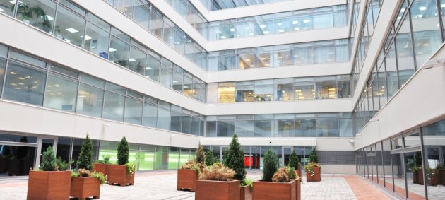 12 этажей с панорамным остеклением