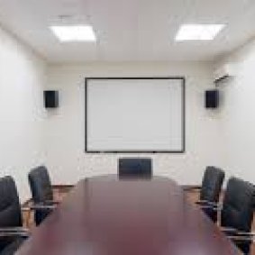 Собственный конференц-центр на 100+ человек