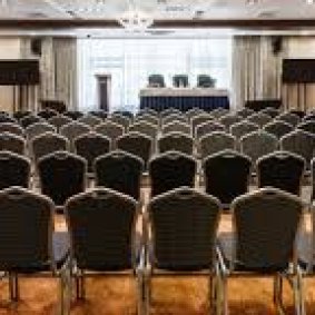 Конференц-залы с мультимедийным оборудованием