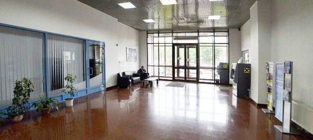 Высота потолков: 3,5–4 м